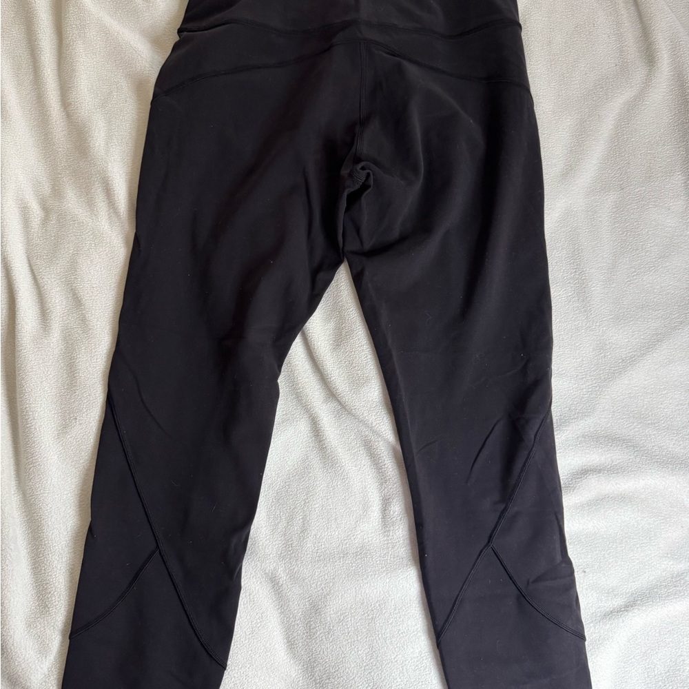 Peloton x Lululemon In Movement Leggings 12 - Picture 4 of 4